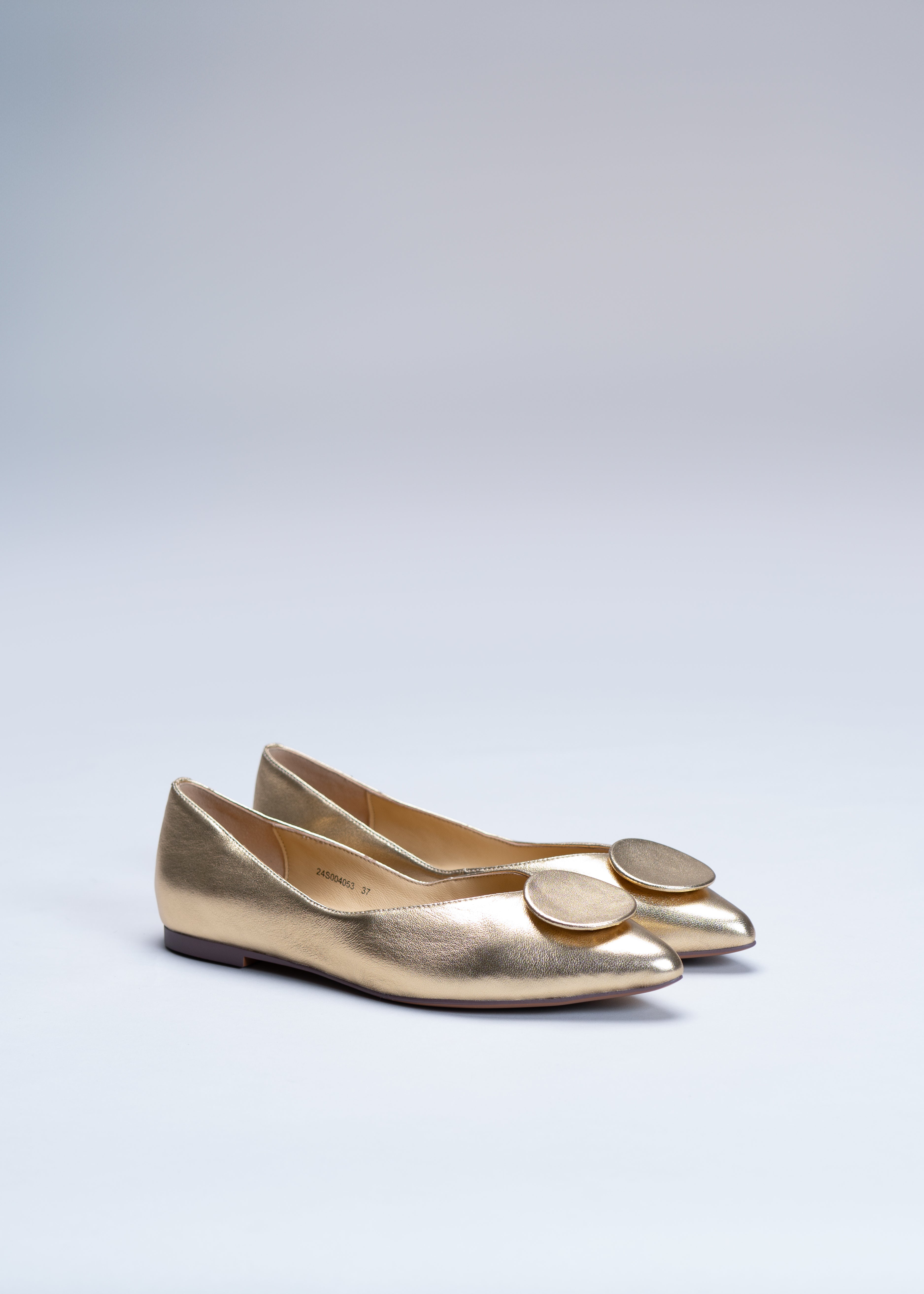PALMA - GOLD FLATS IN LAMINATED CALFSKIN