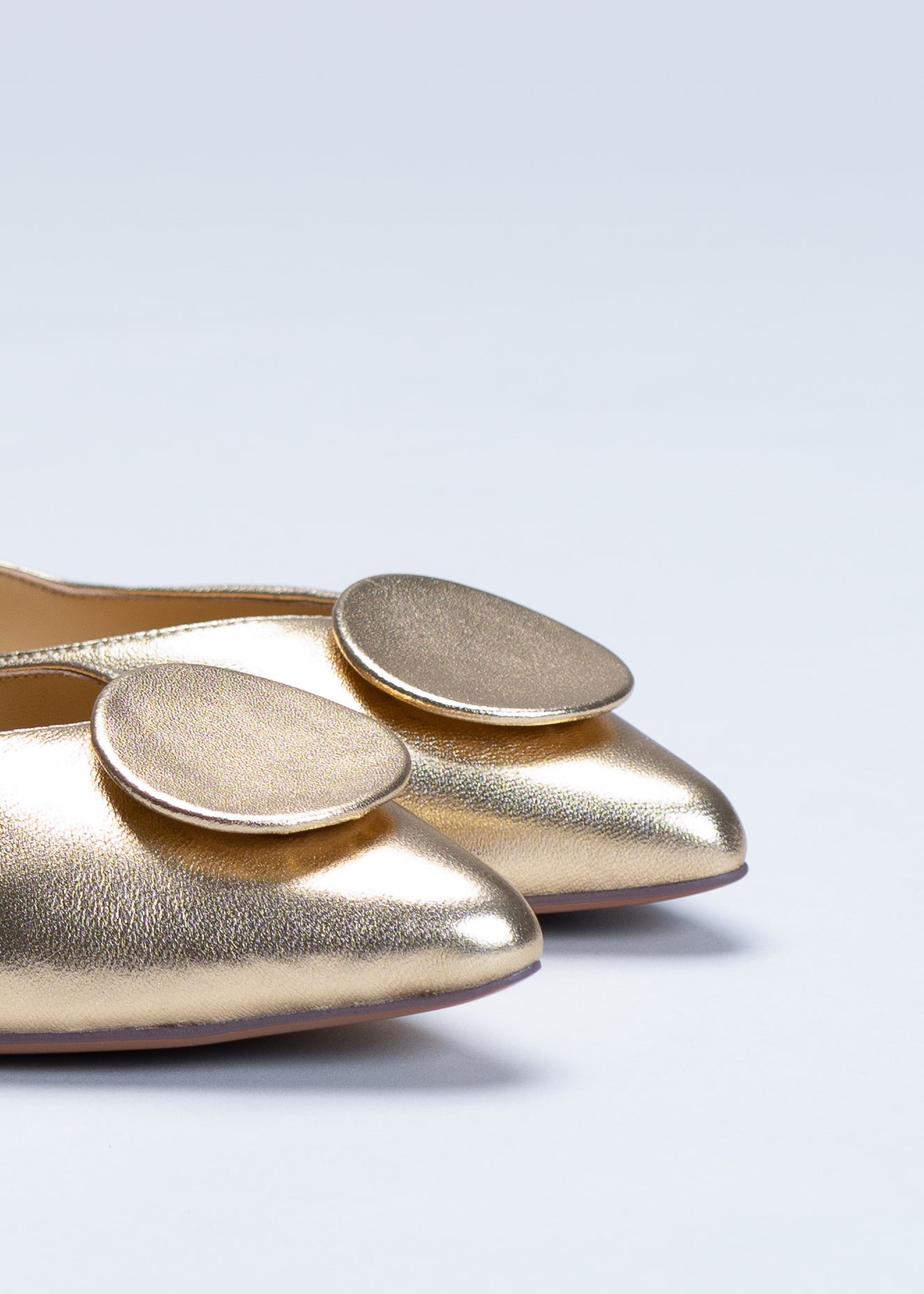 PALMA - GOLD FLATS IN LAMINATED CALFSKIN