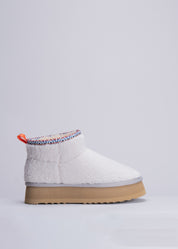 PEG - IVORY SHEARLING ANKLE BOOT
