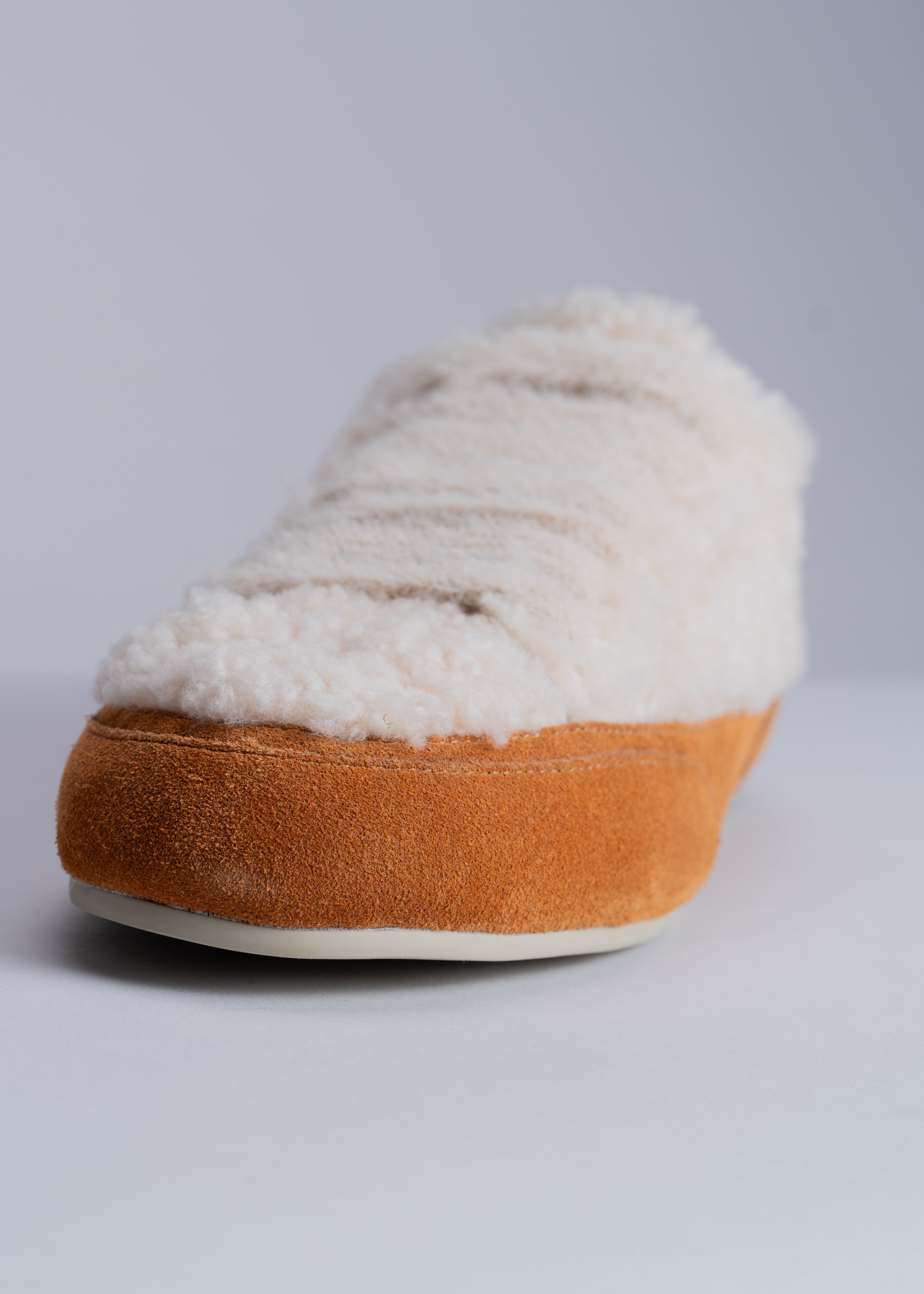 NAXSOS - BUTTER SHERLING SNEAKER