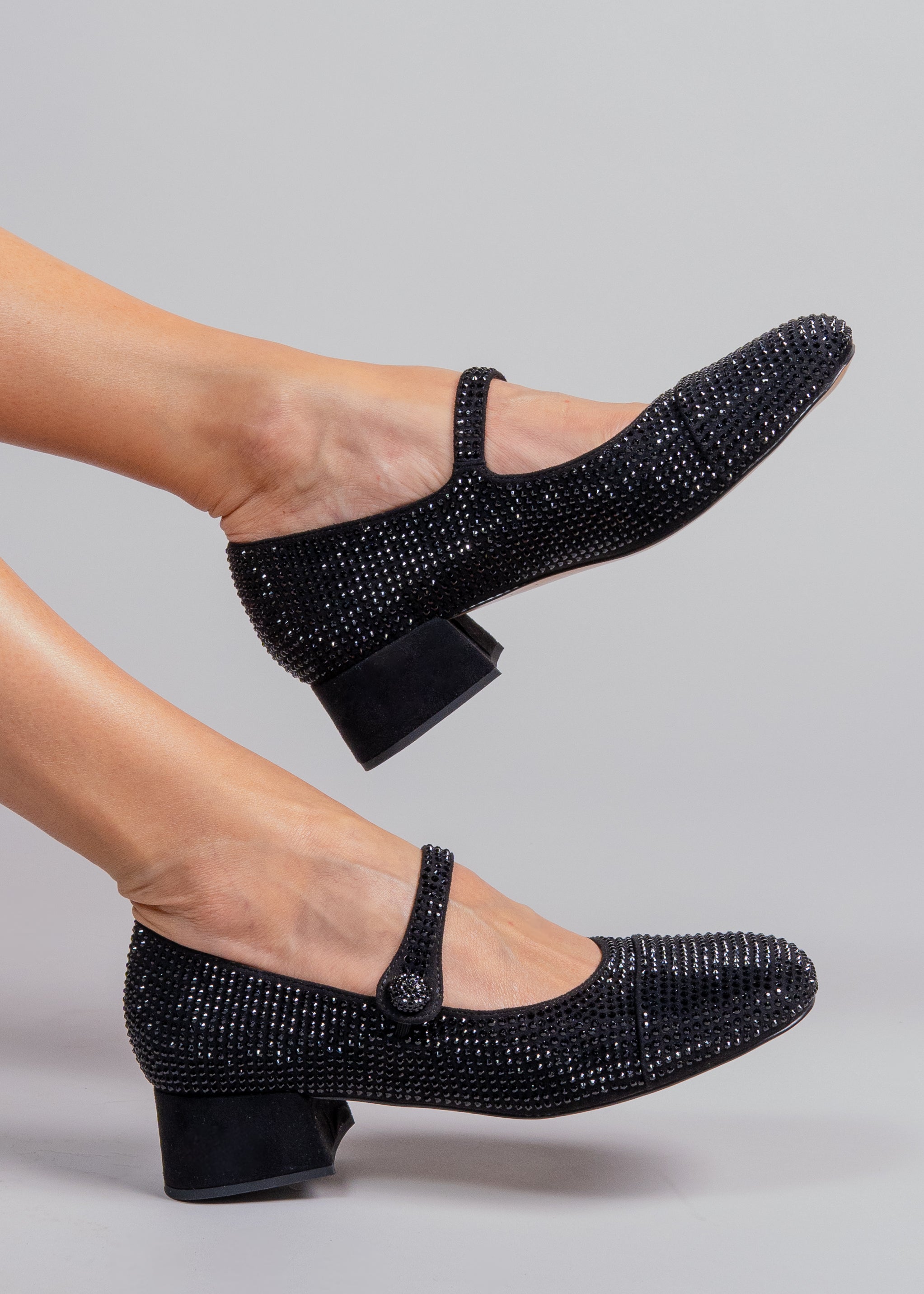 MERCY - BLACK PUMP WITH CRYSTALS