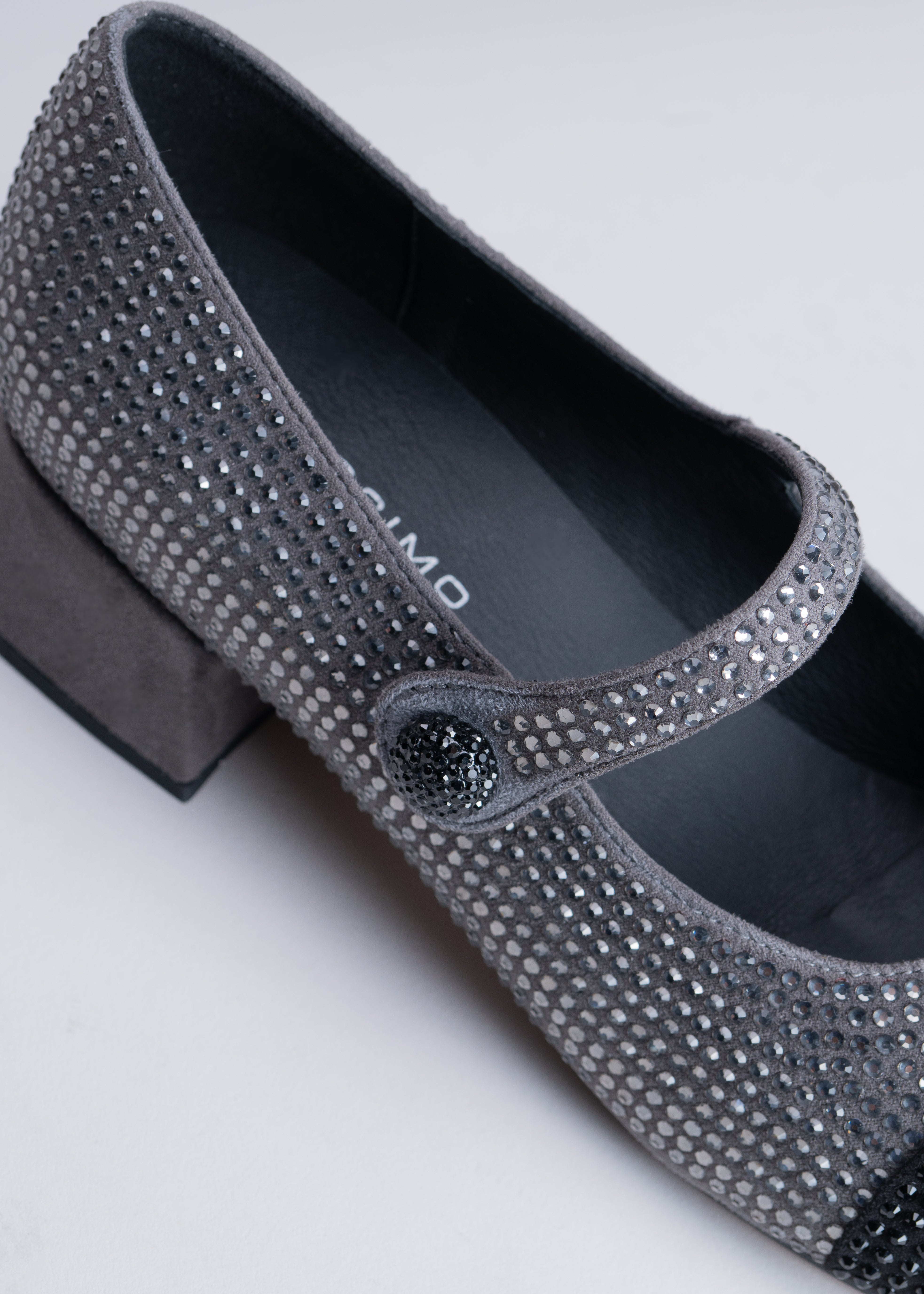 MERCY - GRAPHITE PUMP WITH CRYSTALS