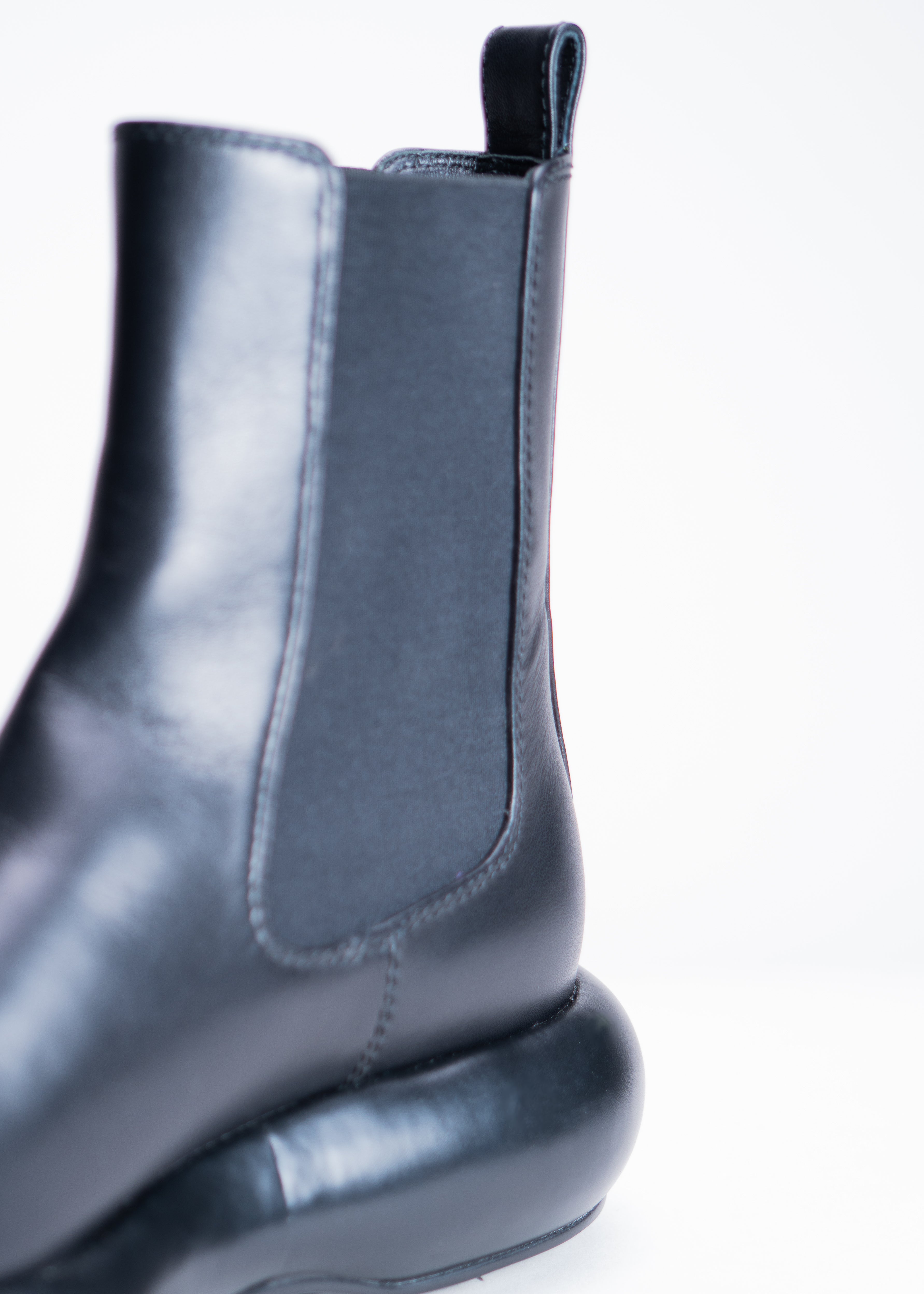 PIPER - BLACK CALF LEATHER ANKLE BOOT