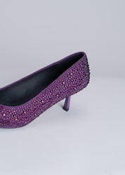 PILAR - PLUM PUMP WITH CRYSTALS