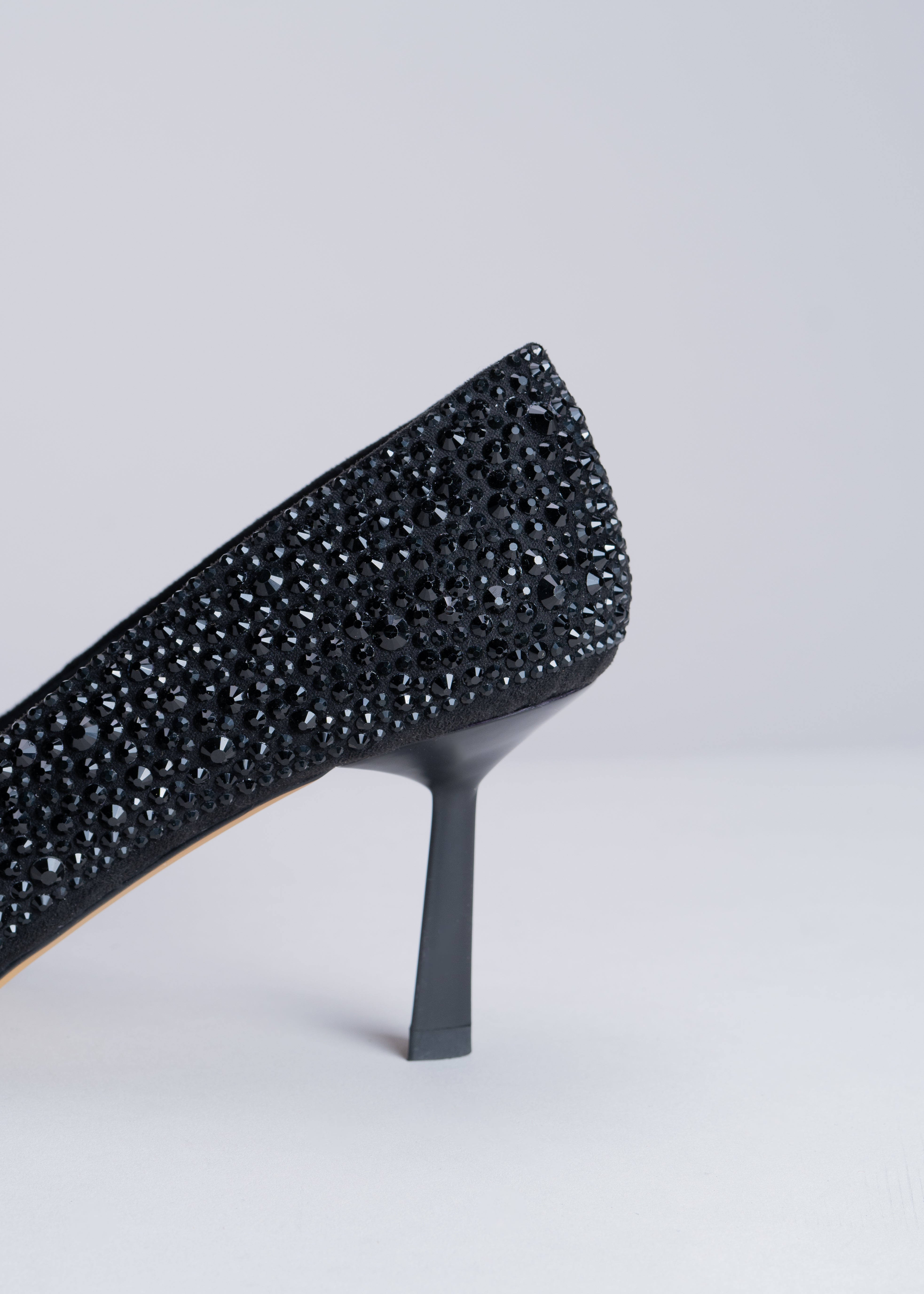 PAOLINA - BLACK PUMPS WITH CRYSTALS