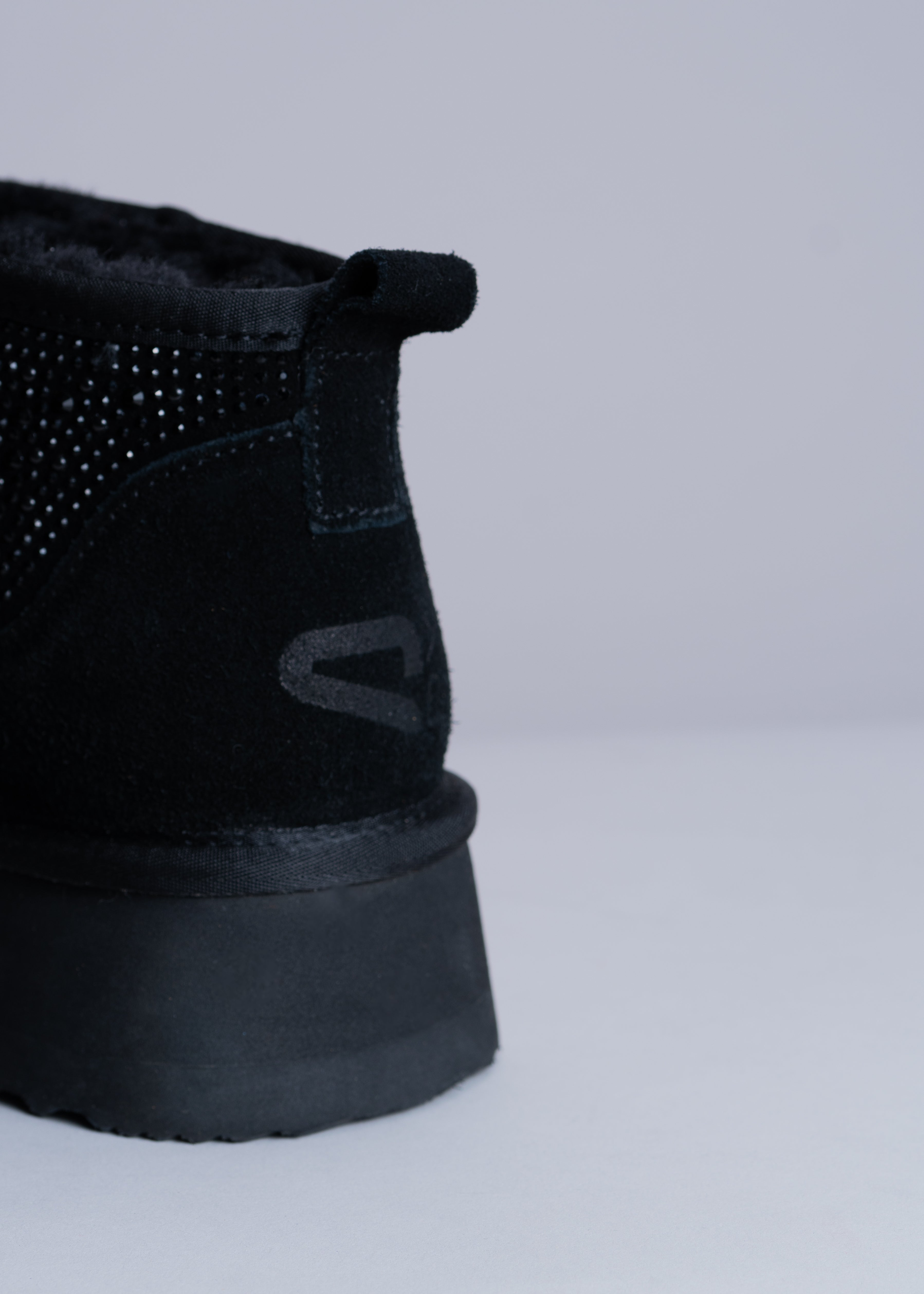 PAMILA - BLACK ANKLE BOOTS WITH CRYSTALS