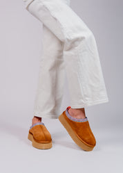 PRISCA - CAMEL SUEDE MULE