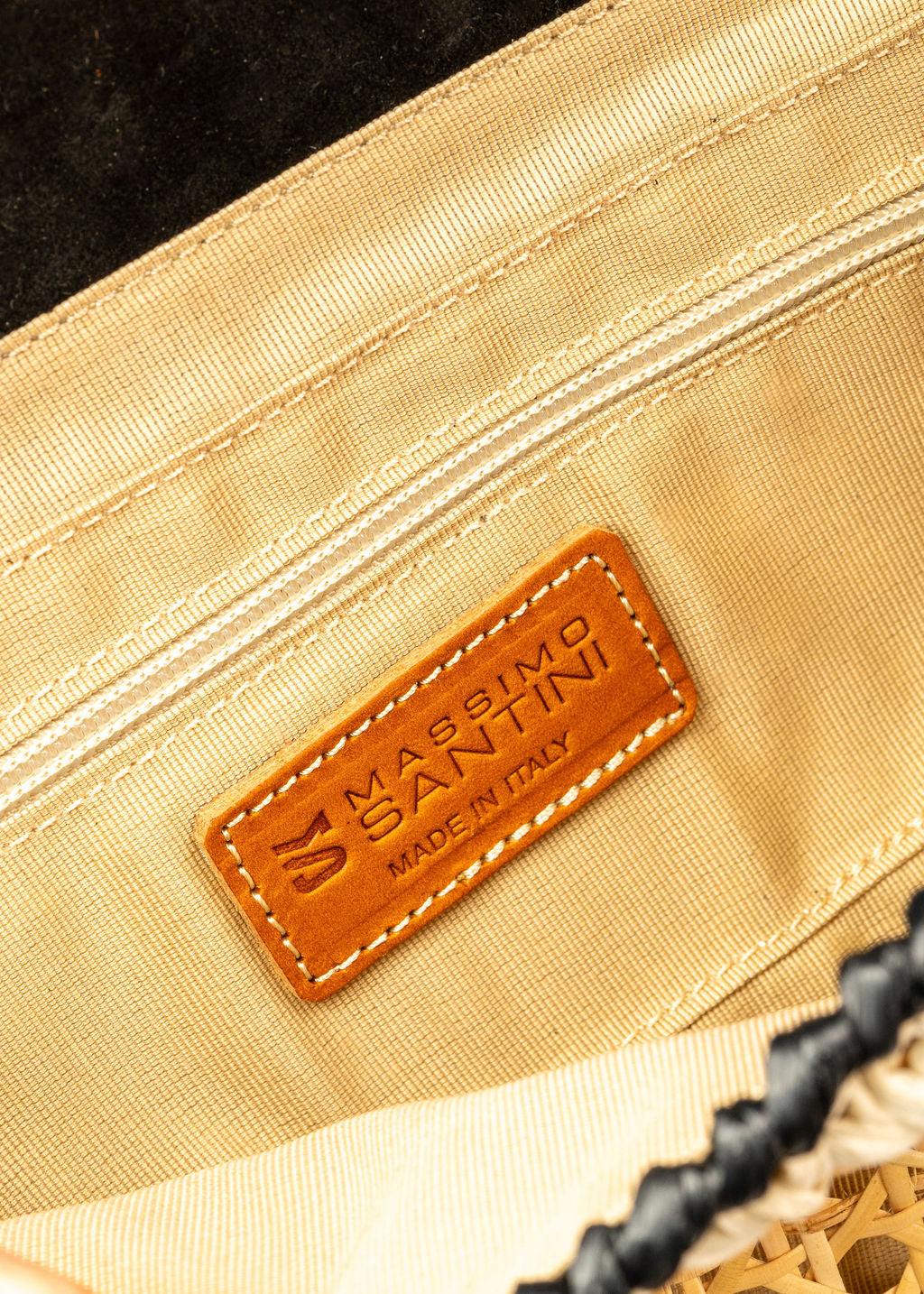 RAISSA - BUTTER AND BLACK RAFFIA BAG