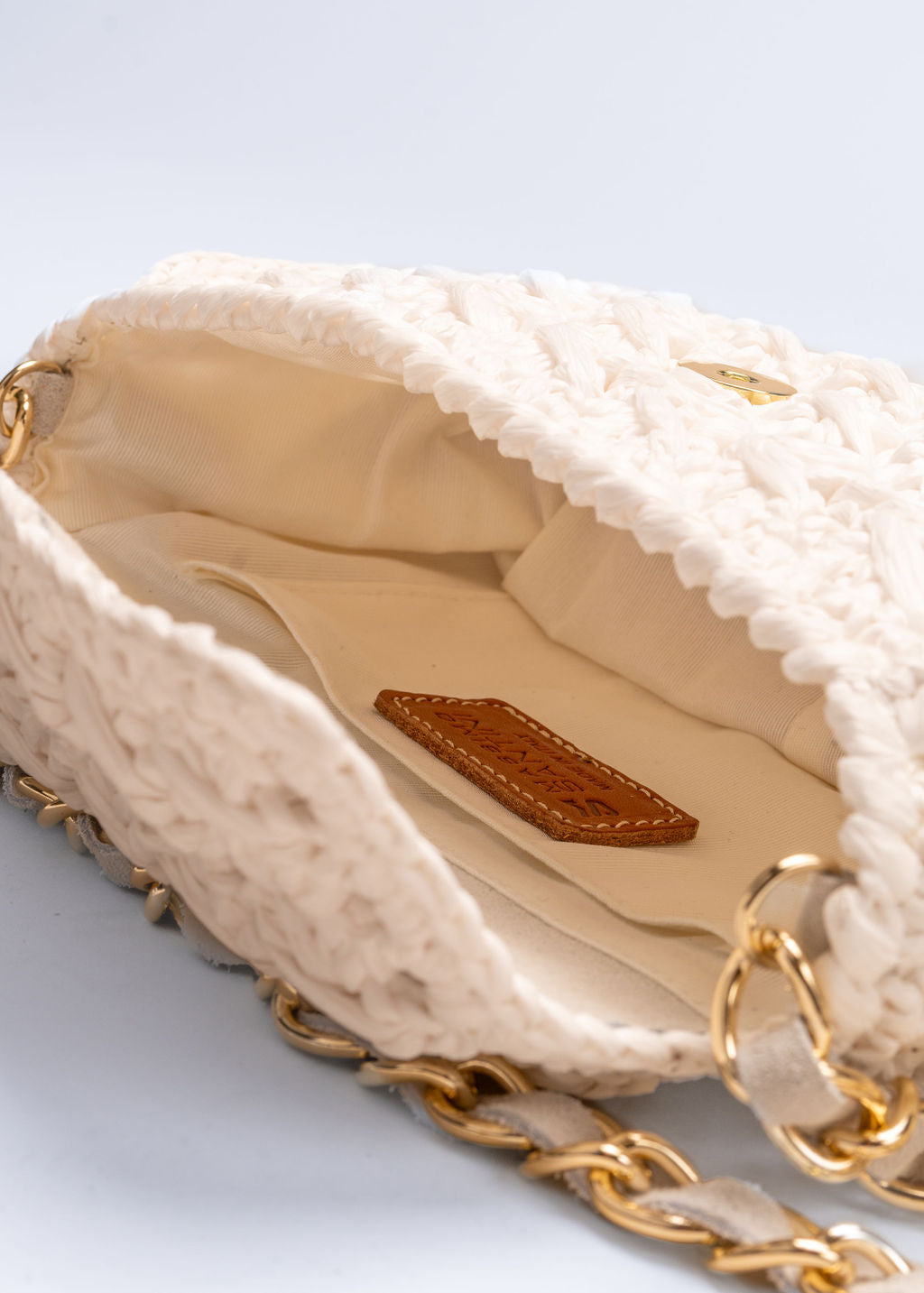 REGAN - WHITE RAFFIA MINI BAG