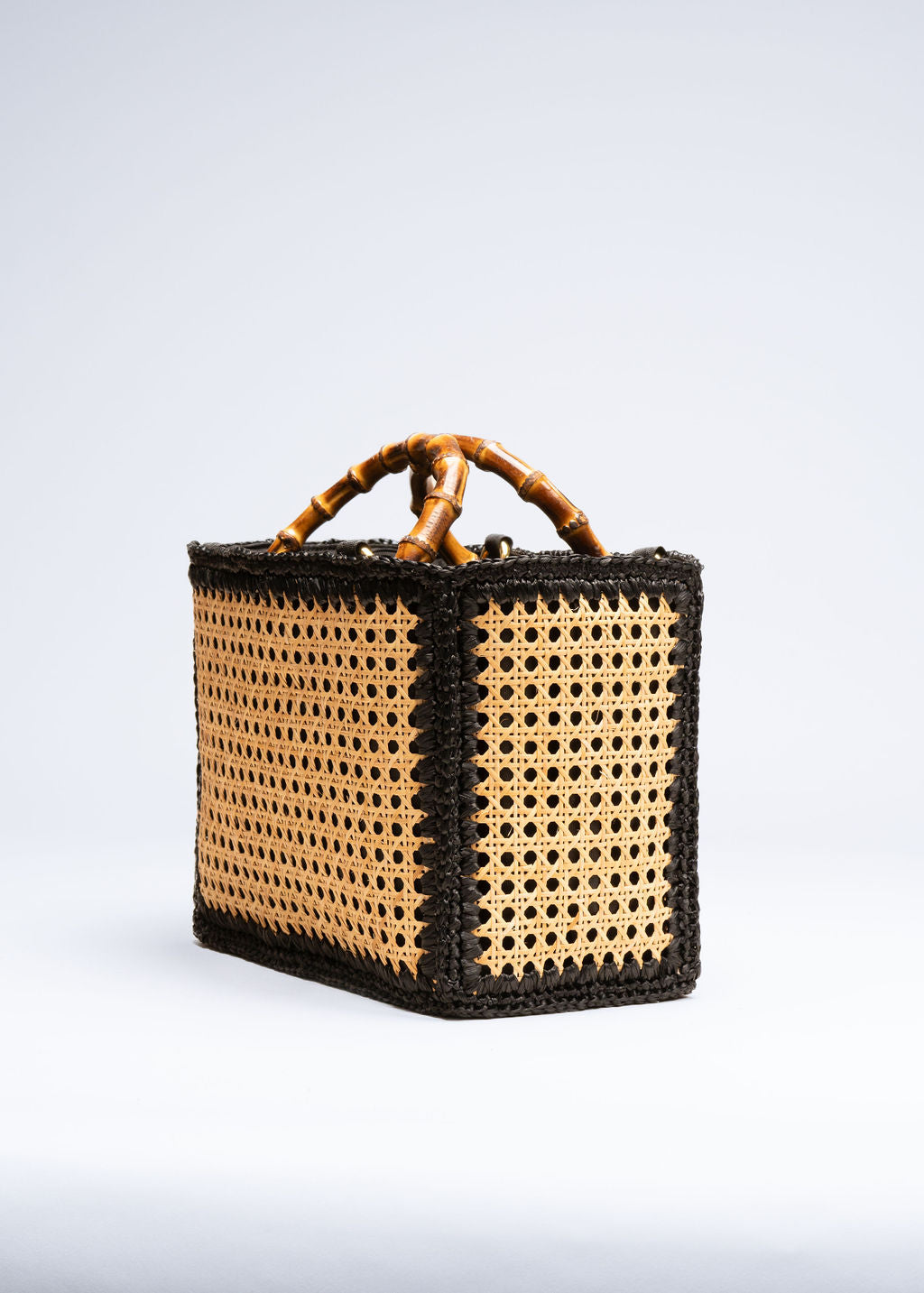 RIDA - NATURAL AND BLACK RAFFIA BAG WITH BAMBOO HANDLES