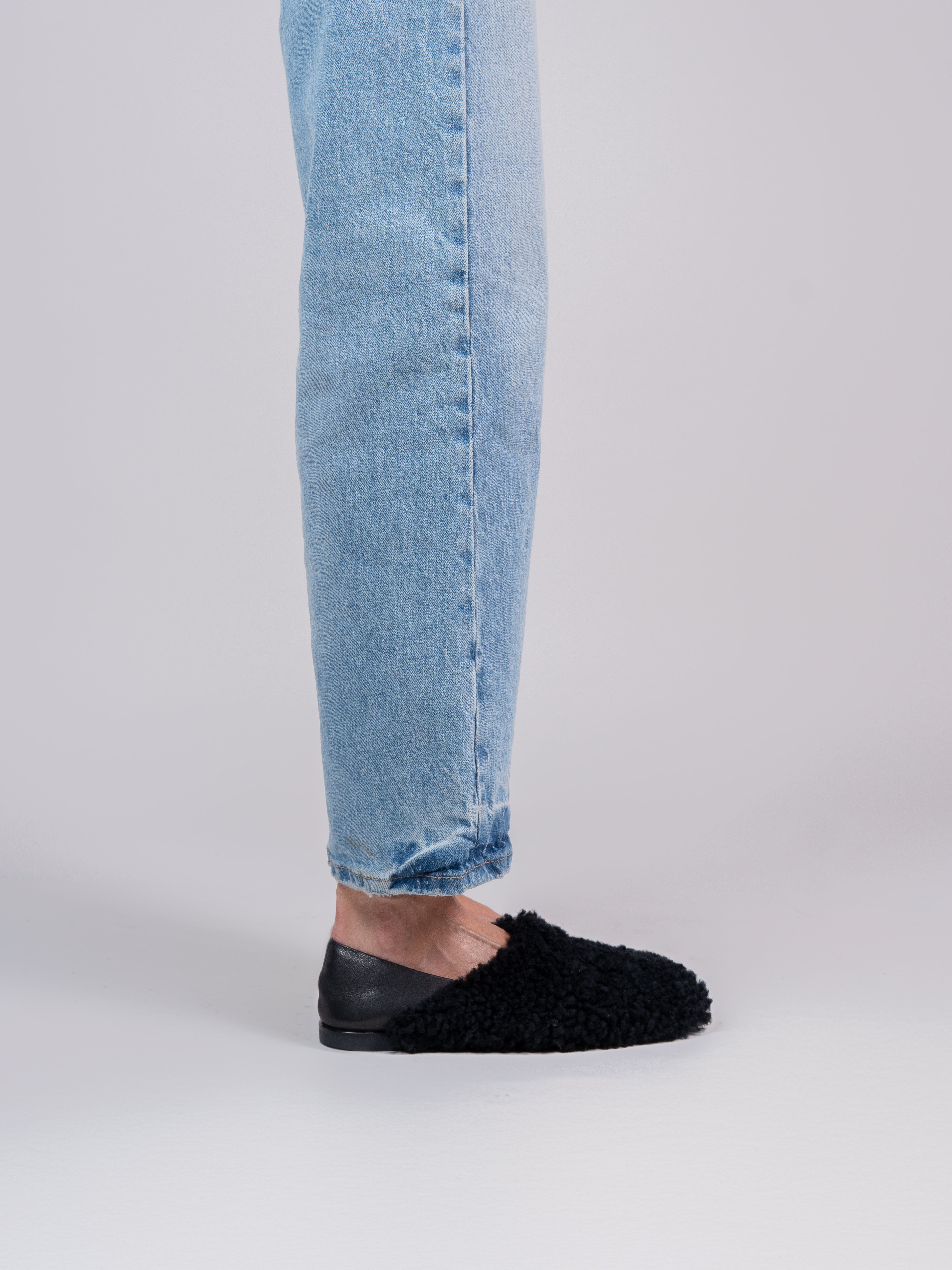 PENELOPE - BLACK SHERLING AND NAPPA LEATHER SLIPPER