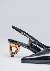 PATTY - BLACK PATENT CHANEL WITH SCULPTURAL HEEL