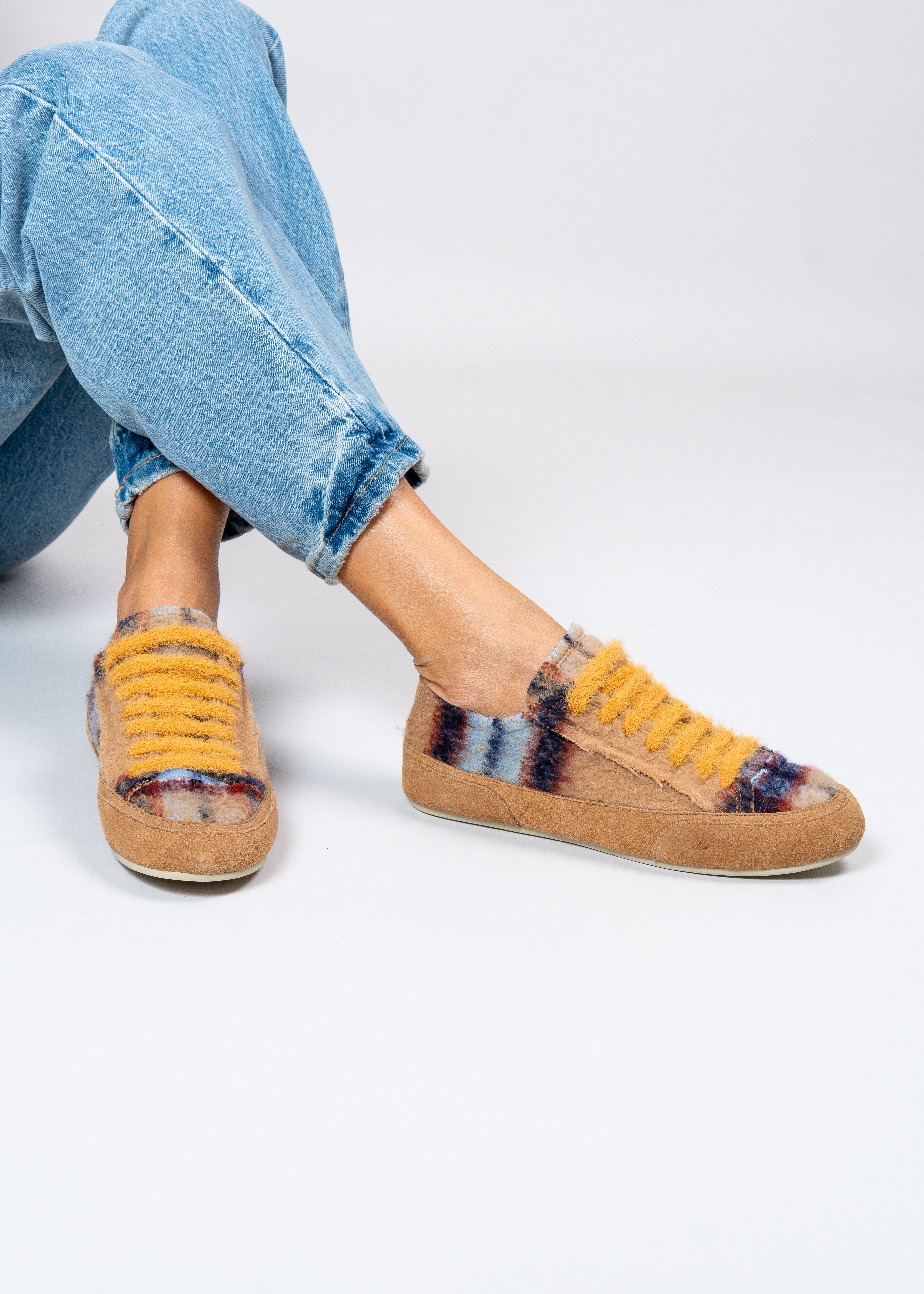 NAXSOS - BLUE CAMEL TARTAN WOOL SNEAKER
