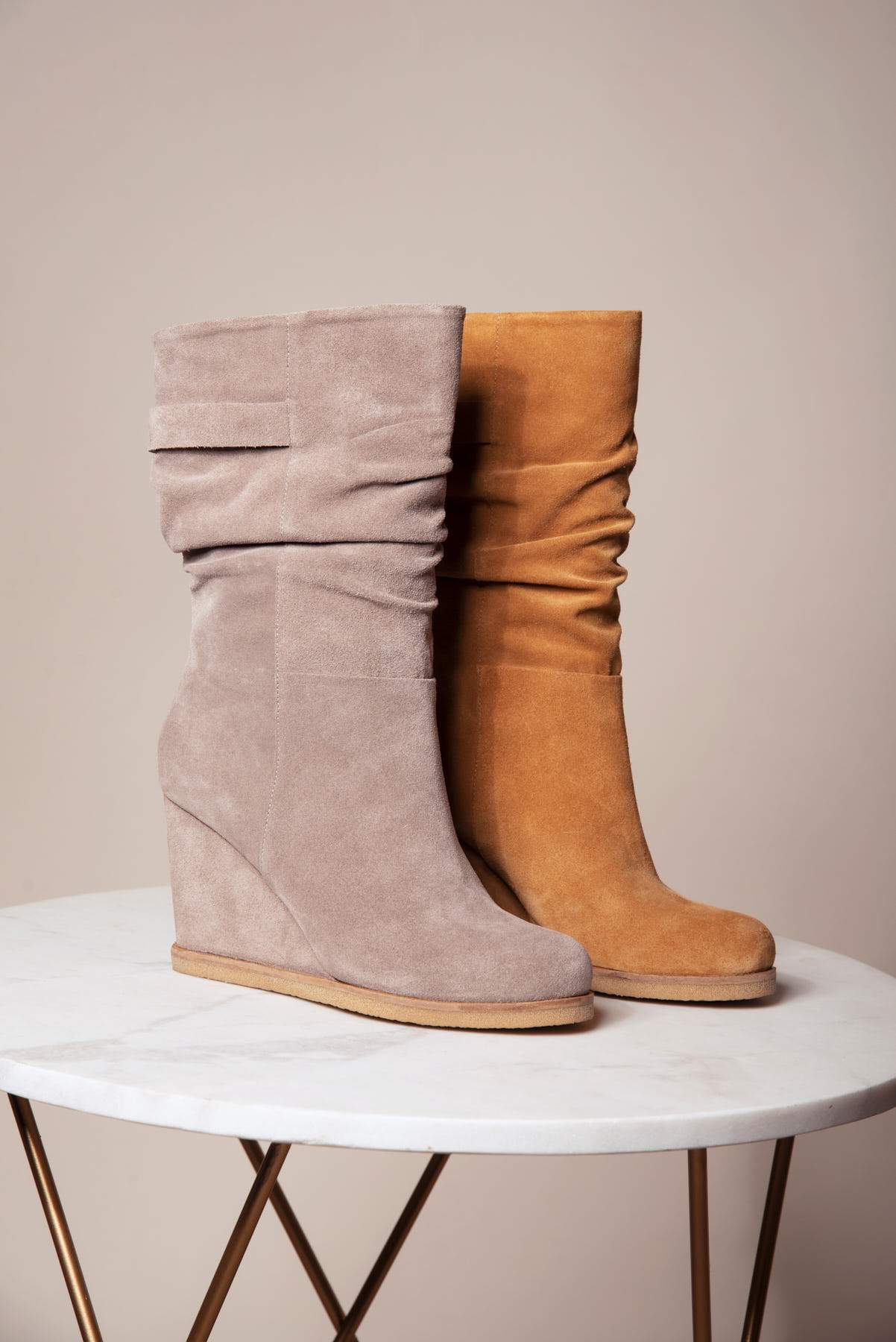 CLARA – Beige