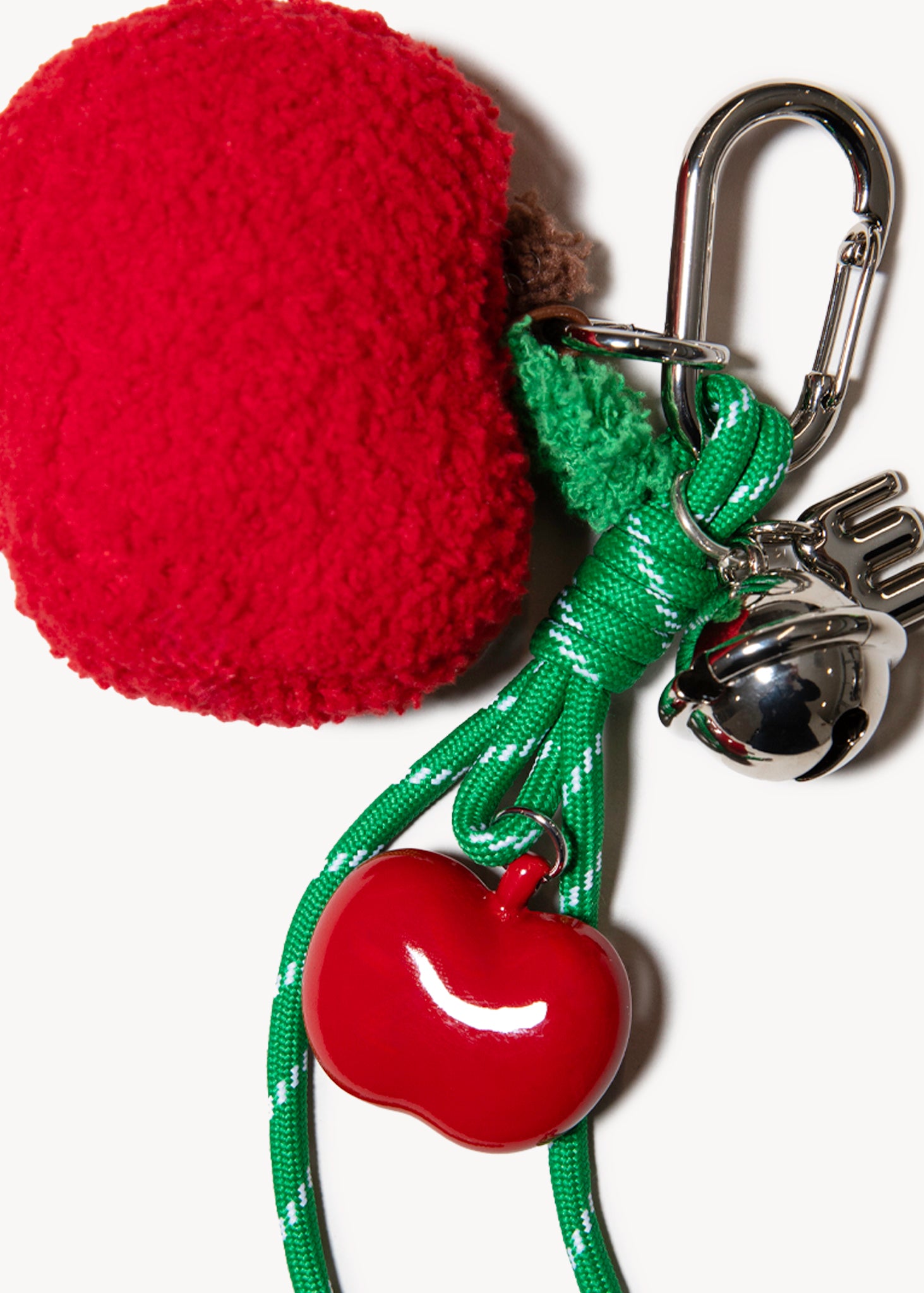 #04 - BAG CHARM