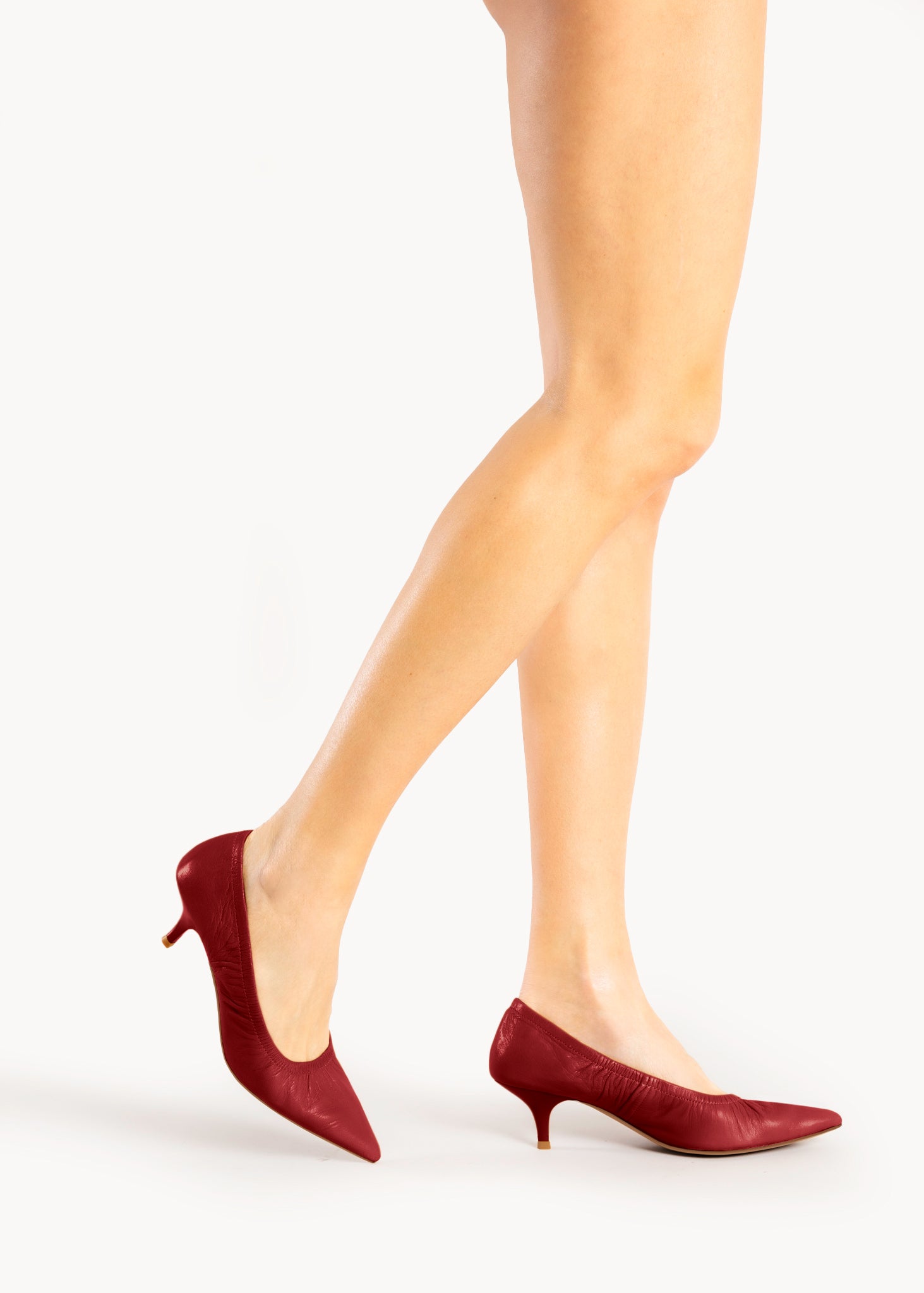 #187 PRIVÉ - DEVIL RED SOFT LEATHER DÉCOLLETÉ